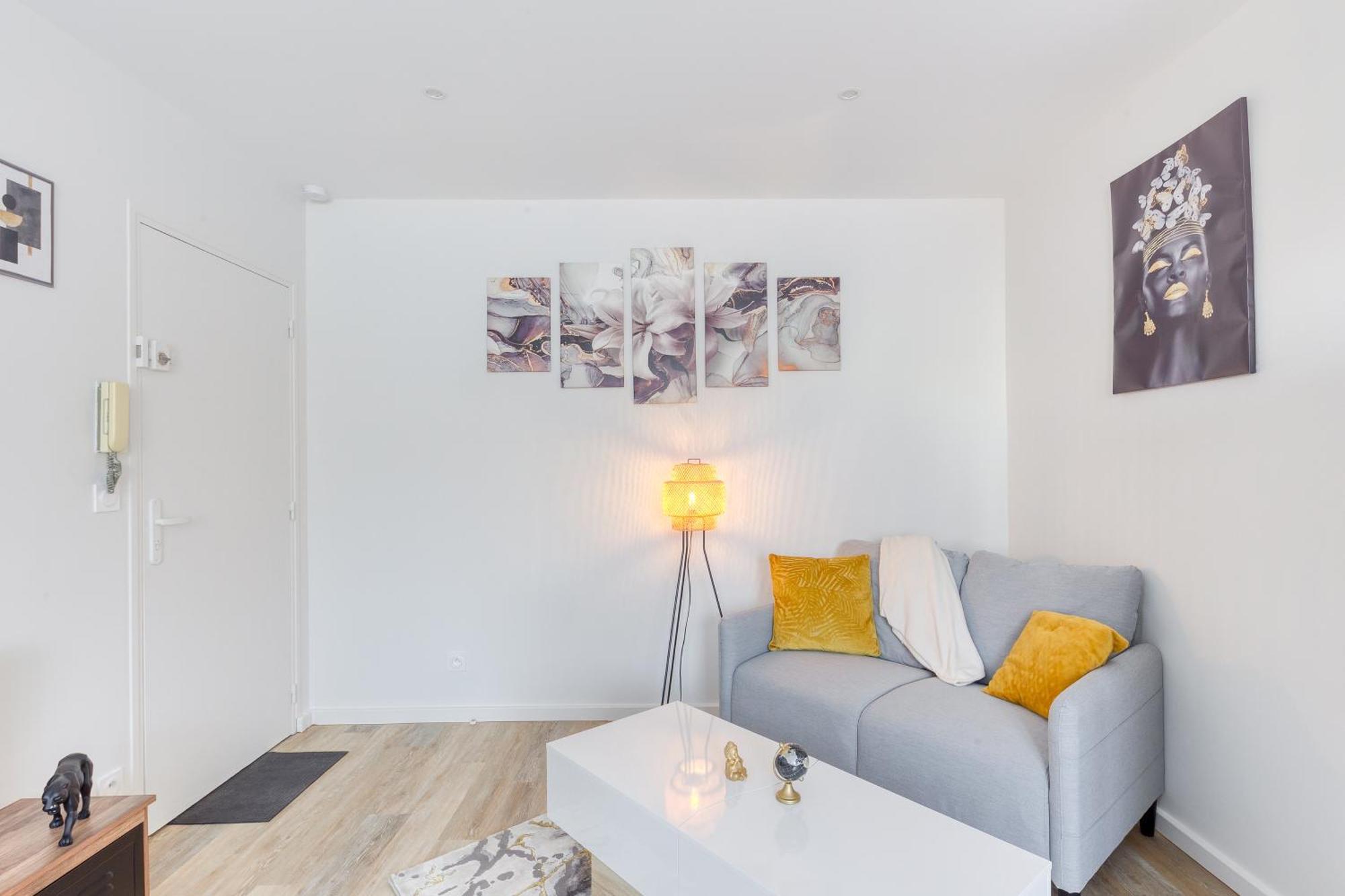 Cozy Appart 5 A 3' De La Gare - Cozy Houses Палезо Екстериор снимка